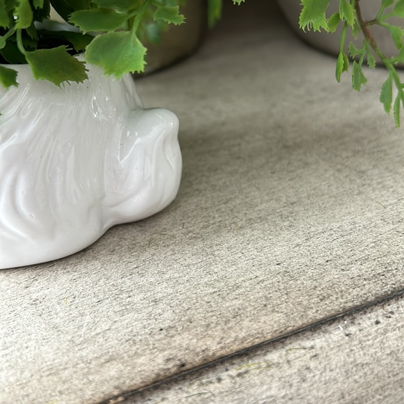 Shabby Chic Farmhouse Easter Spring Bunny planter with faux greenery - Picture 8 of 12